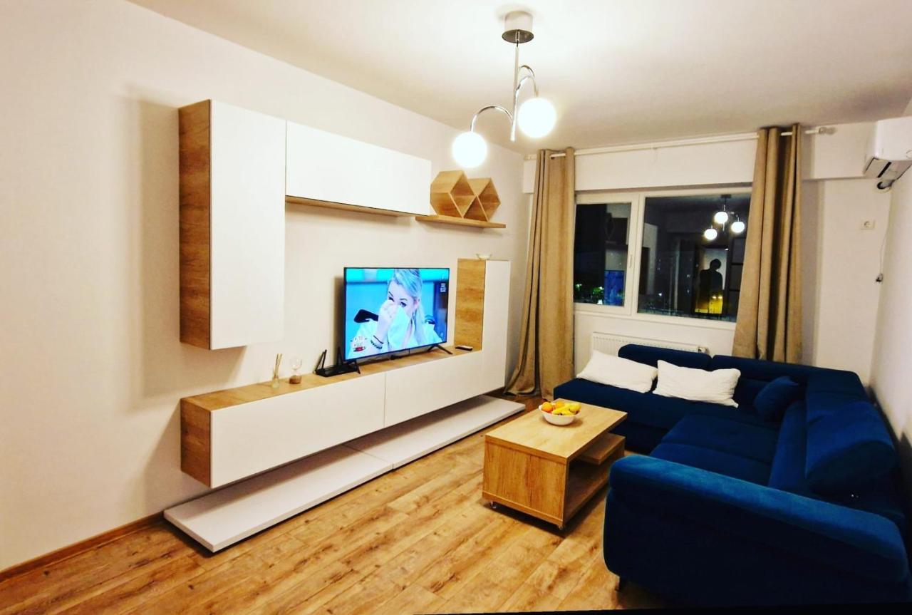 Lux & Confort - Apartament 3 Camere Bucarest Extérieur photo